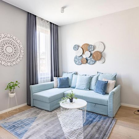 Stylish & Spacious Central Suite By Prestige Homes ブダペスト エクステリア 写真