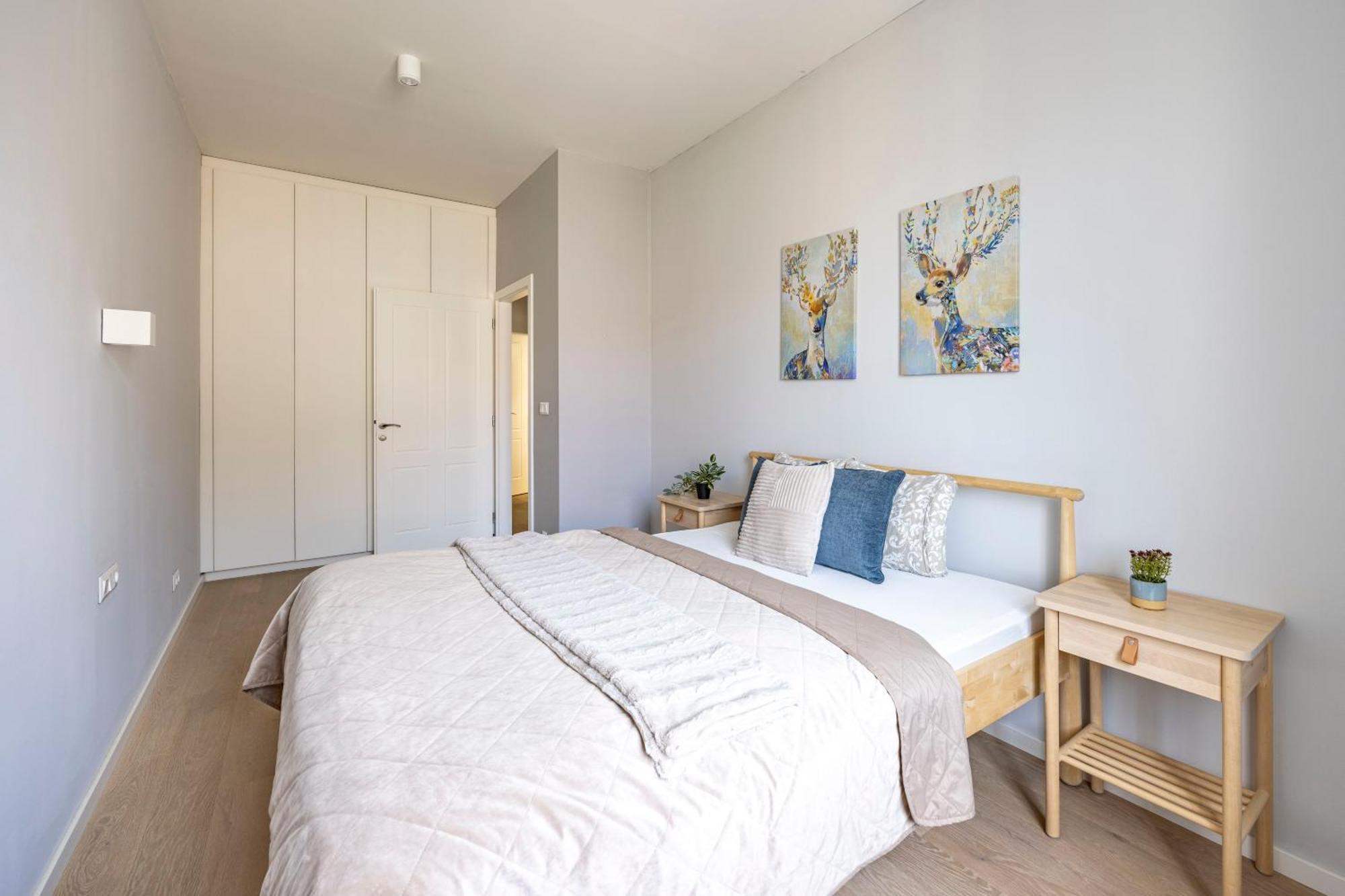 Stylish & Spacious Central Suite By Prestige Homes ブダペスト エクステリア 写真